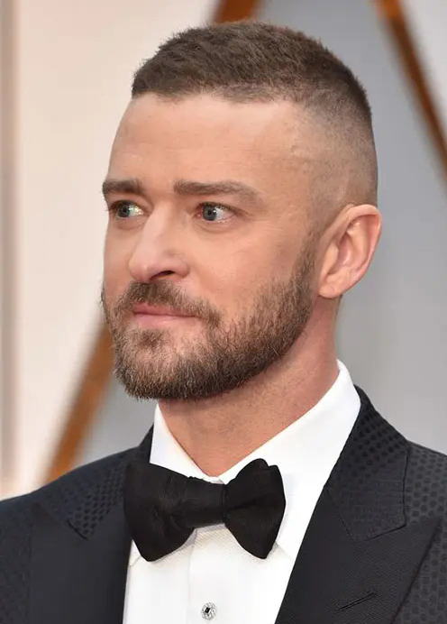 Buzz Cut com Barba Justin Timberlake